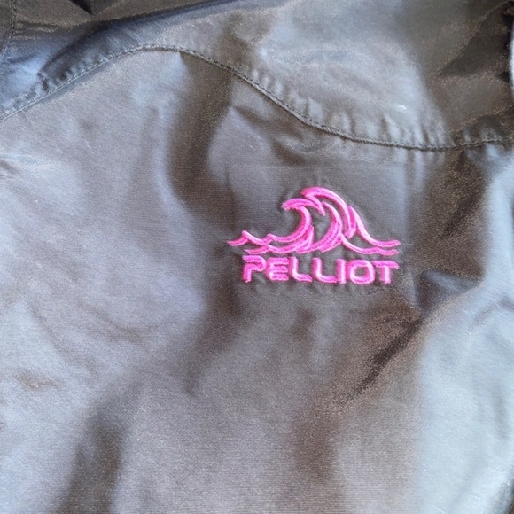 Pelliot size large child waterproof jacket - Picture 4 of 11